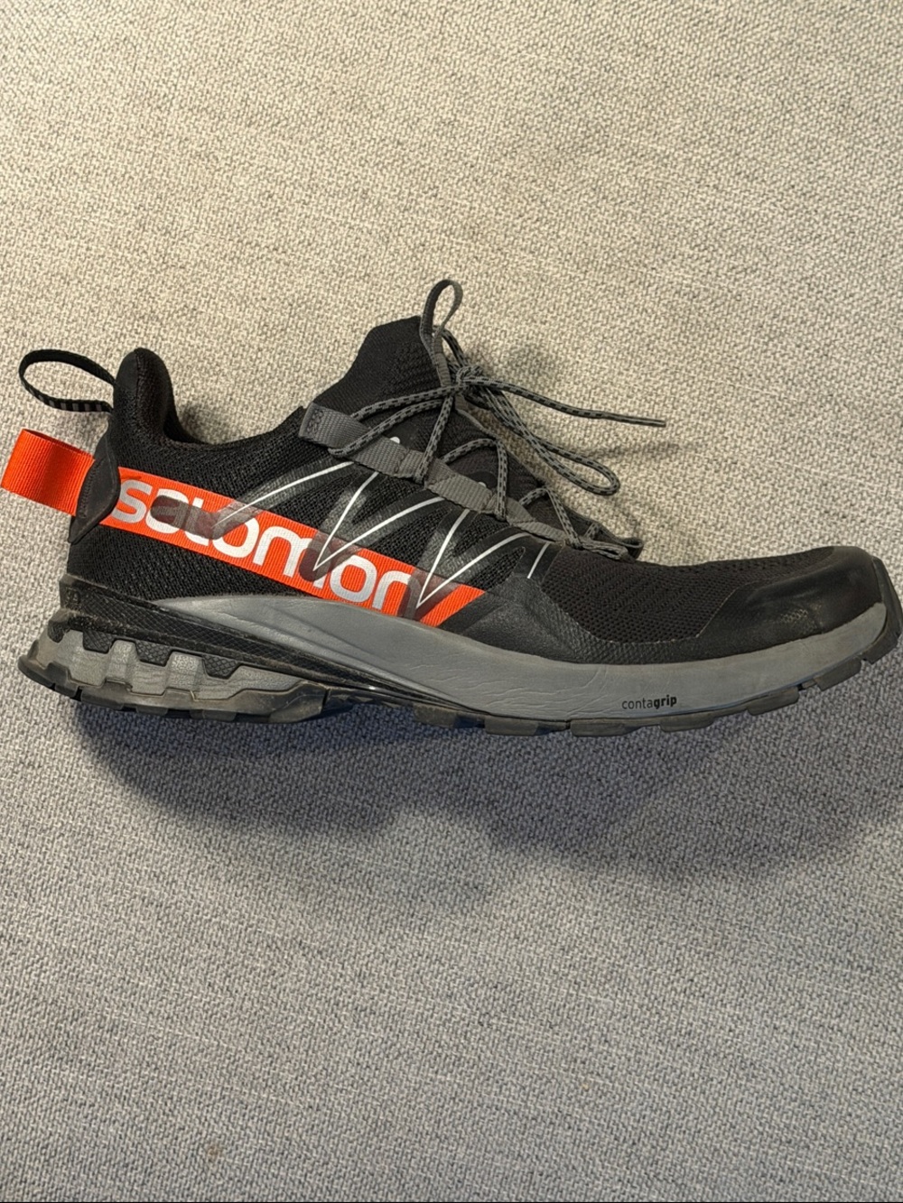 Salomon Men's Black Trail Runner Sz 8